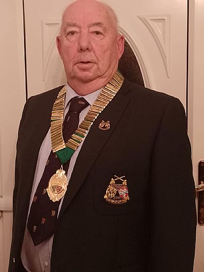 bob holloway - captain 2025